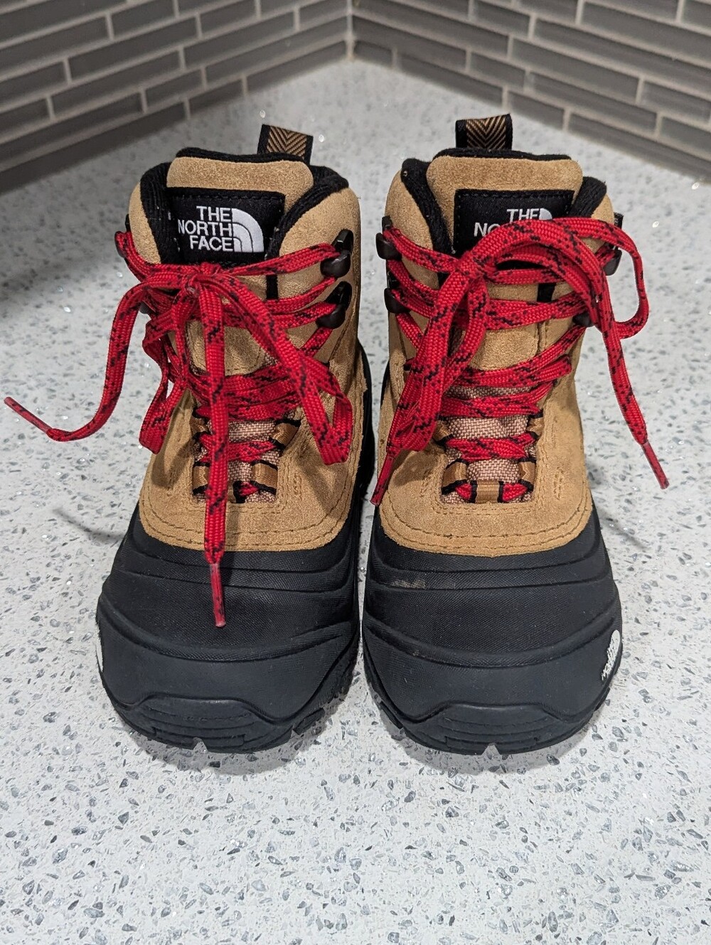 The North Face kids Chilkat V Lace Waterproof Hiking Boots Brown Black Size 12 - Picture 4 of 10